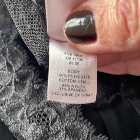 Victoria’s Secret Angels Y2K Black Slip Chemise With Ruffle - Picture 10 of 11